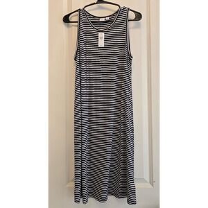 NWT Gap Dress Tshirt Style Black & White  Sleeveless size Small Stretchy stripes